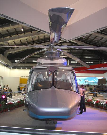 中欧直-15中型多用途直升机整机亮相珠海